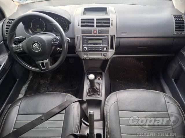 2013 VOLKSWAGEN POLO SEDAN 