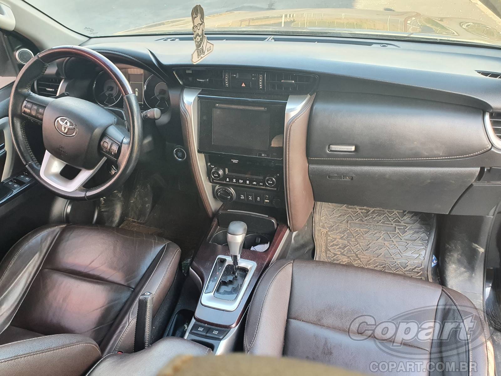 Foto 9 de 10: 2017 TOYOTA HILUX SW4 HILUX SW4 SRX 2.8 D-4D TURBO