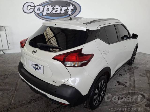 2019 NISSAN KICKS 