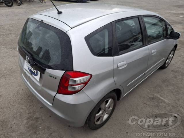 2011 HONDA FIT 
