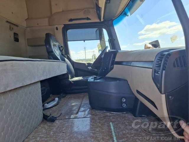 2024 MERCEDES BENZ ACTROS 