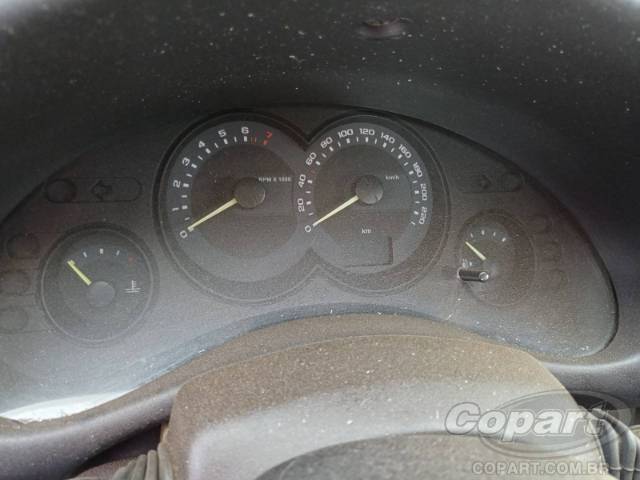 2010 CHEVROLET CLASSIC 