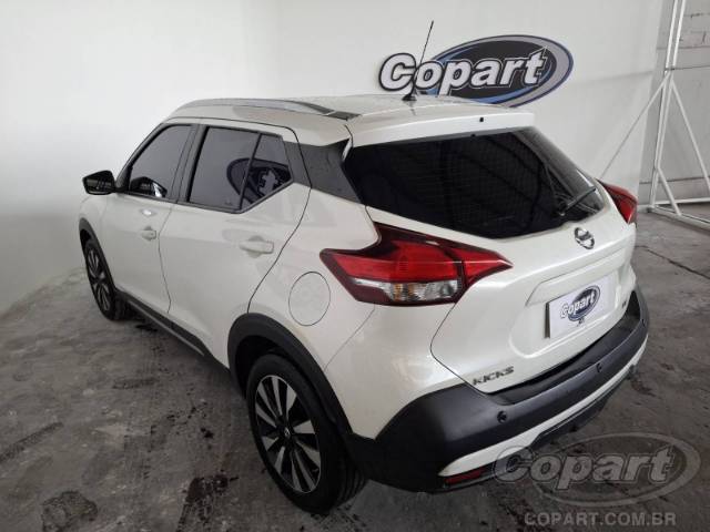 2019 NISSAN KICKS 