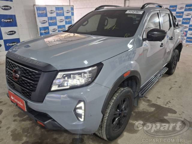 2025 NISSAN FRONTIER CD 