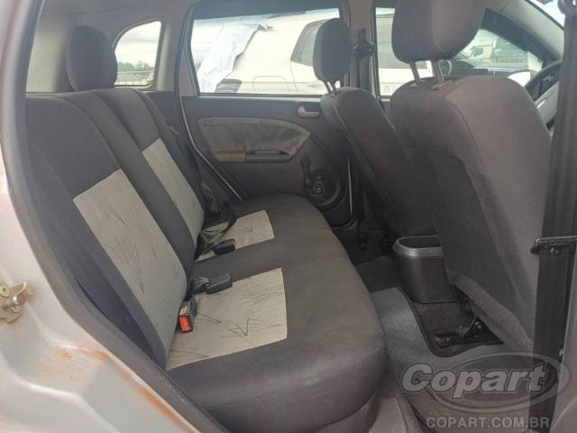 2009 FORD FIESTA 