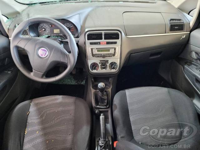2012 FIAT PUNTO 