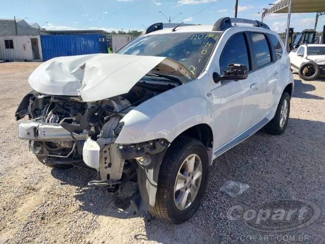 2016 RENAULT DUSTER 