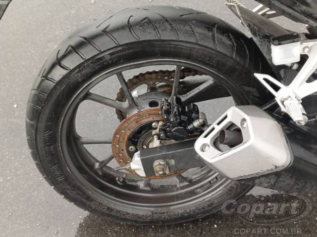 2023 HONDA CB 300F 
