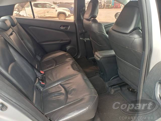 2016 TOYOTA PRIUS 
