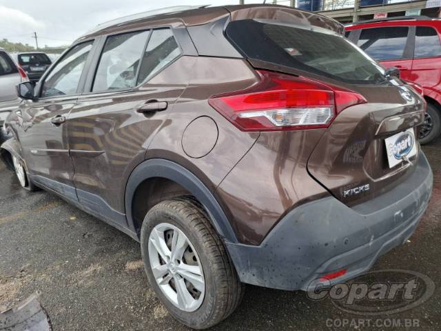 2020 NISSAN KICKS 