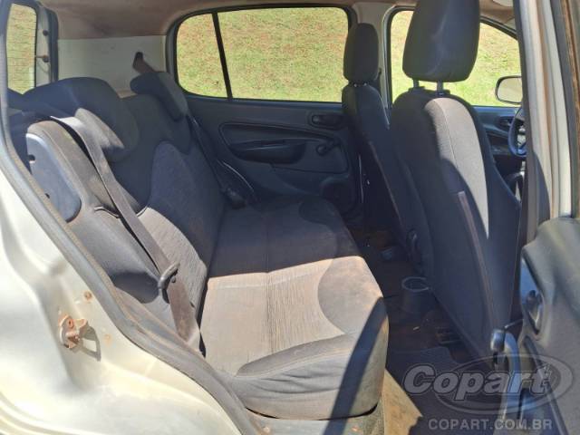 2017 FIAT UNO 