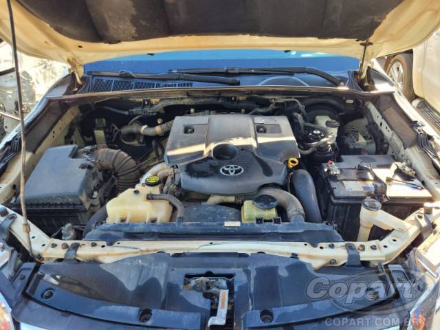 2016 TOYOTA HILUX SW4 