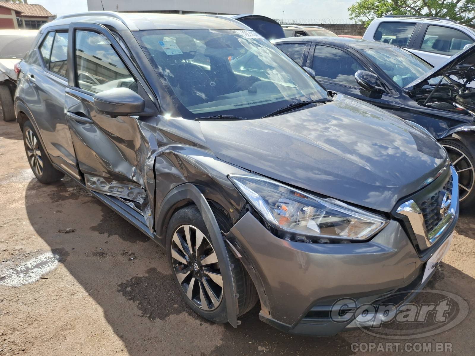 2017 NISSAN KICKS SL CVT 1.6 16V FlexStart