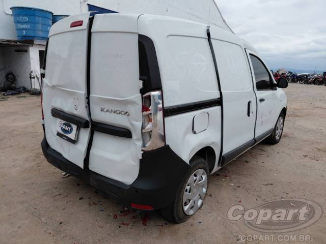 2025 RENAULT KANGOO 
