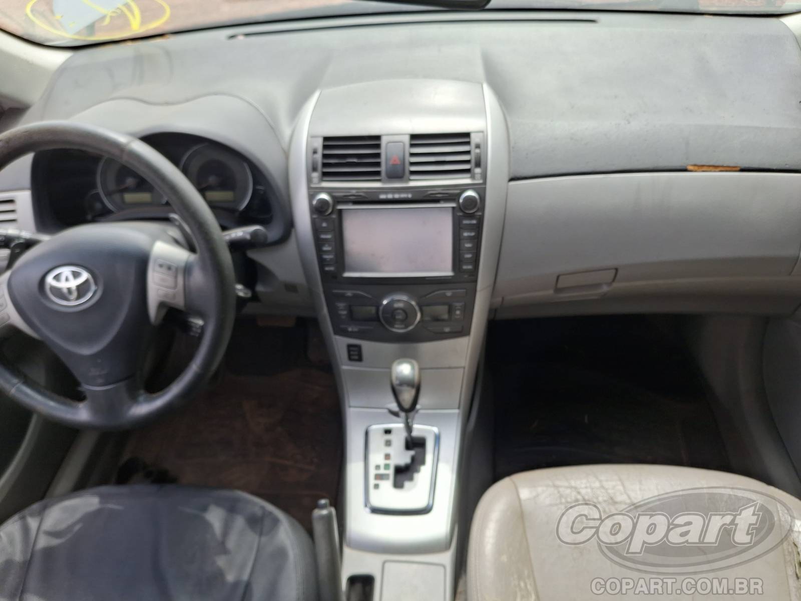 2013 TOYOTA COROLLA — foto 9 de 10