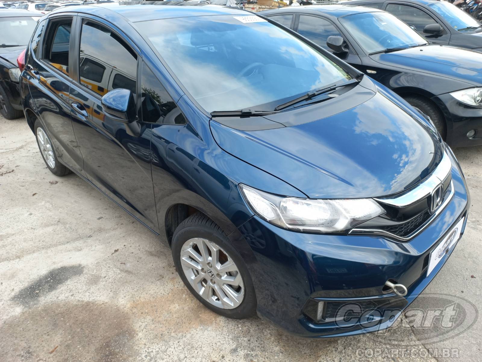 Veículo Honda Fit Honda Fit Personal 1.5 16V i-VTEC 2019 Enchente Médio 2019 em leilão