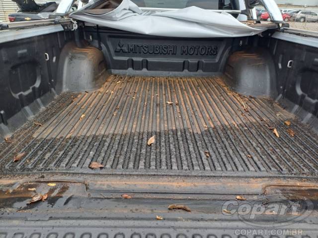 2013 MITSUBISHI L200 TRITON 