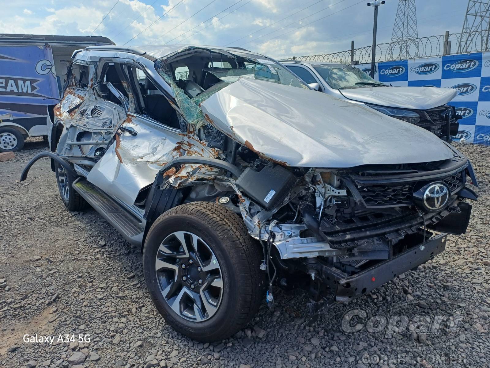 Veículo Toyota SW4 TOYOTA SW4 2.8 D-4D Turbo 2025 2025 em leilão