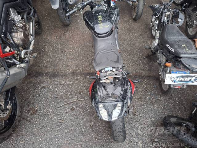 2025 BAJAJ DOMINAR 