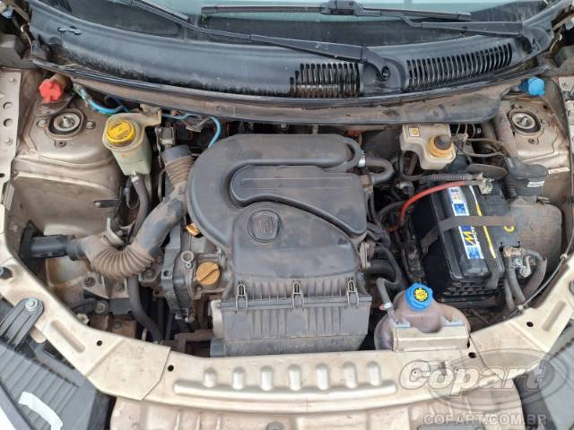 2013 FIAT GRAND SIENA 