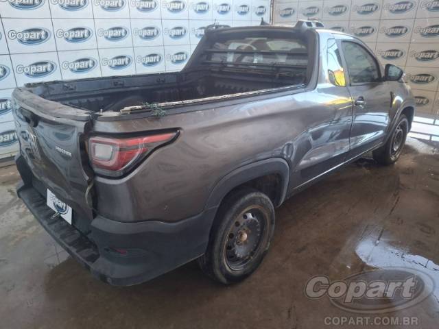 2021 FIAT STRADA 