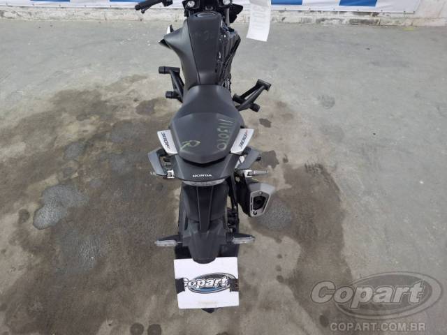 2026 HONDA CB 300F 