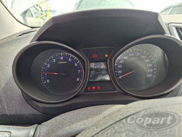 2015 HYUNDAI HB20S 