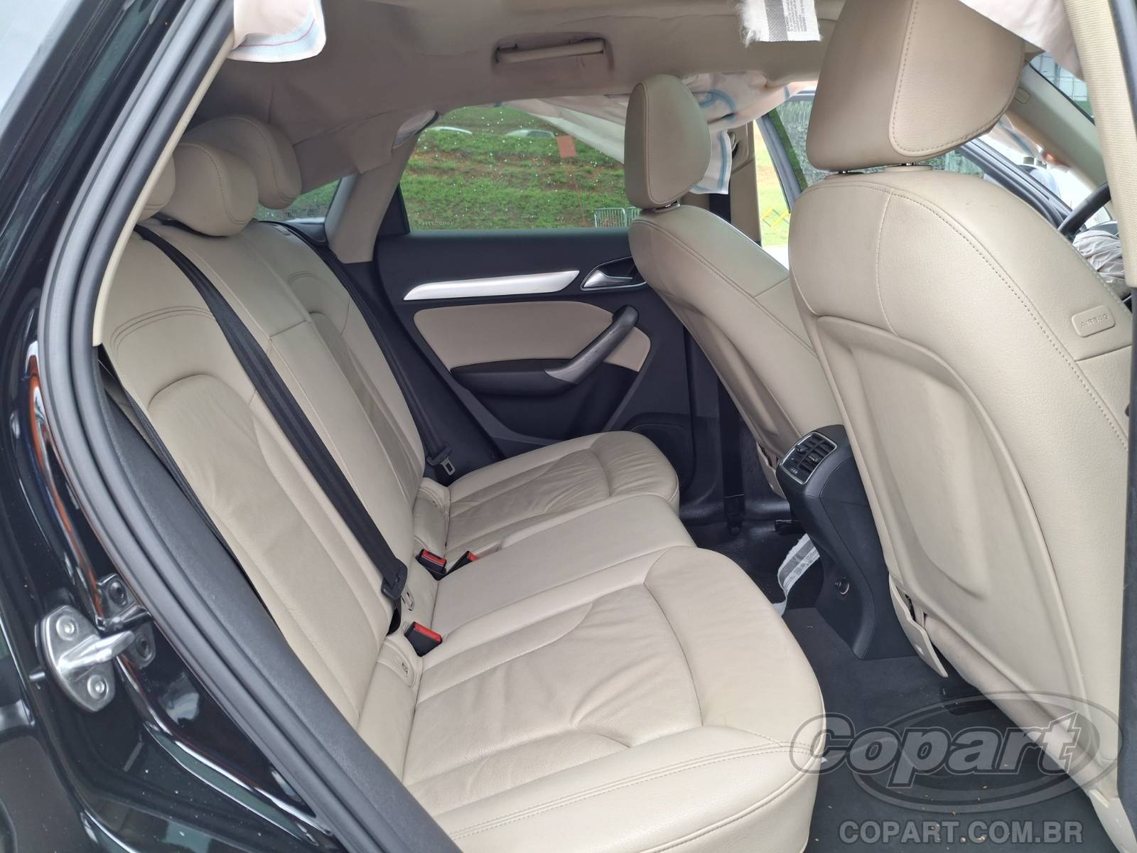 Foto 6 de 15: 2016 AUDI Q3