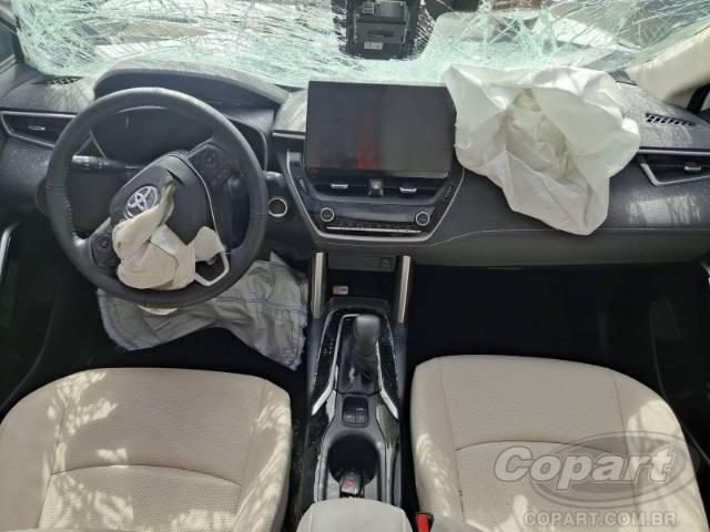 2026 TOYOTA COROLLA CROSS 