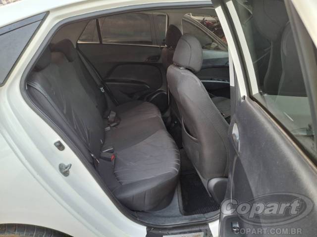 2014 HYUNDAI HB20S 