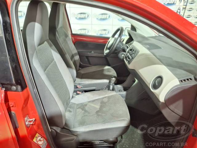 2015 VOLKSWAGEN UP 