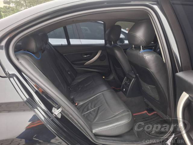 2015 BMW SERIE 3 