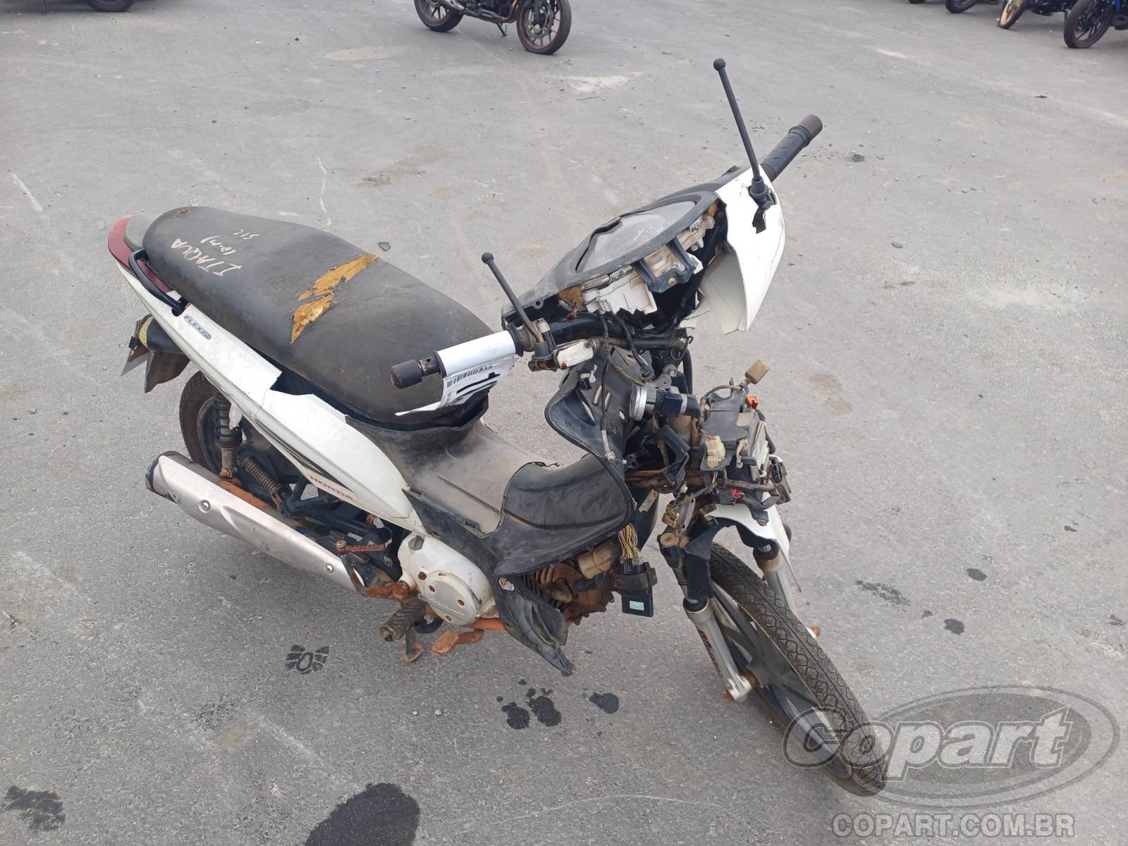 Veículo HONDA Biz Honda Biz 125 EX Mix 2013 2013 em leilão