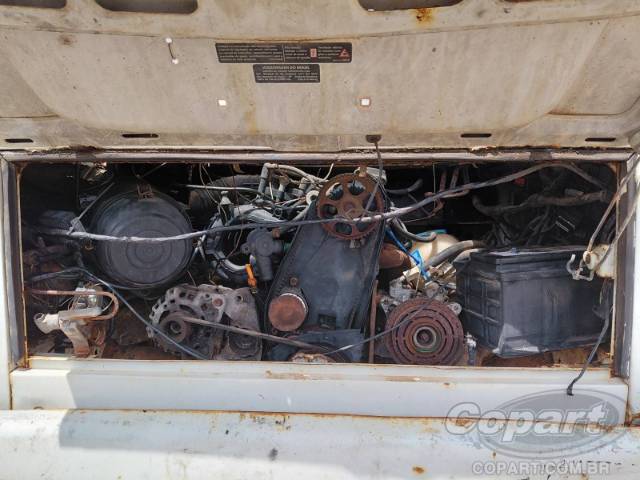 2011 VOLKSWAGEN KOMBI 