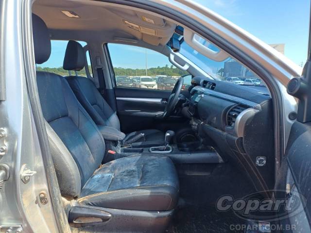 2024 TOYOTA HILUX CD 