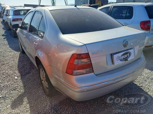 2006 VOLKSWAGEN BORA 