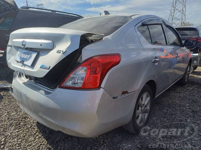 2014 NISSAN VERSA 