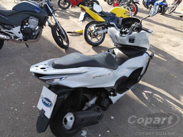 2025 HONDA PCX 
