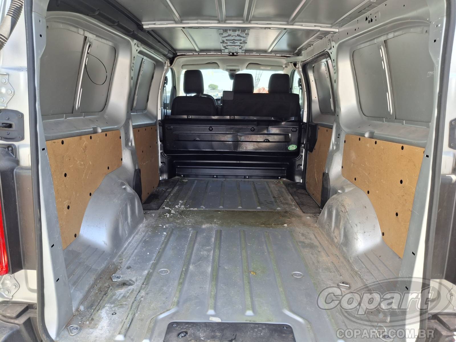 Foto 6 de 15: 2025 FIAT SCUDO