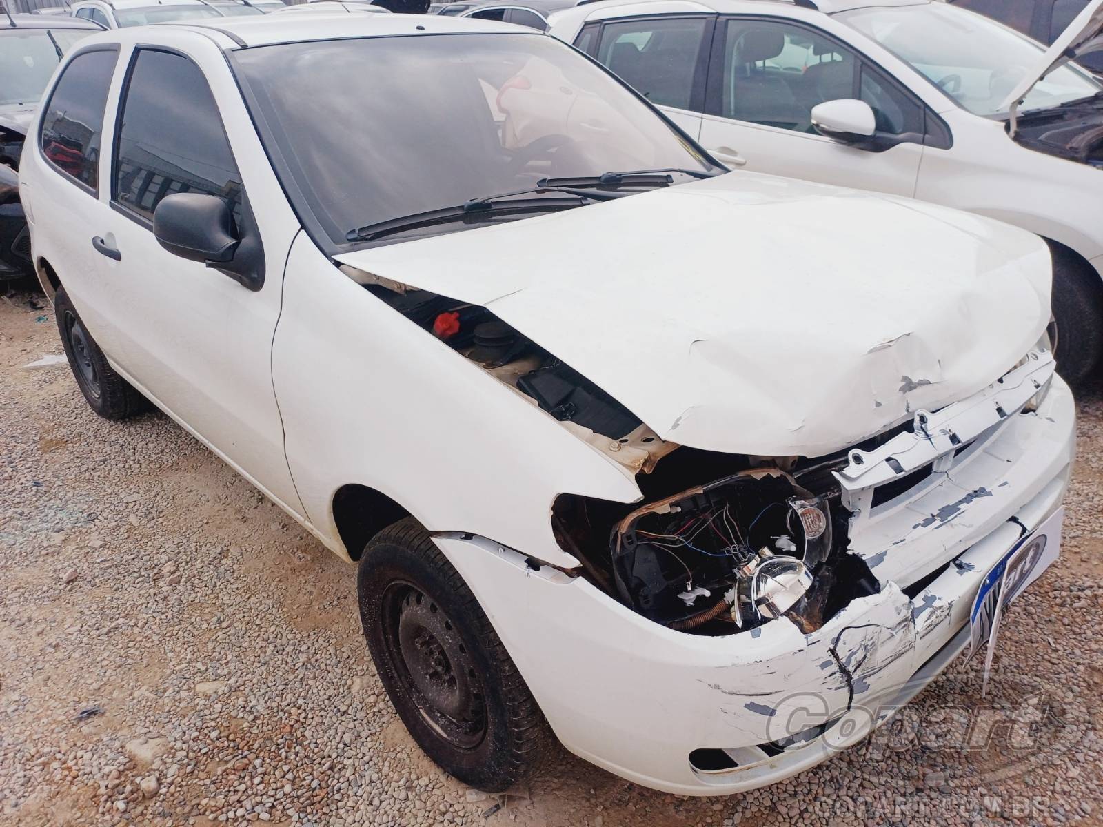 Veículo Fiat Palio Fiat Palio Fire 1.0 2015 Colisão Média Monta 2015 em leilão