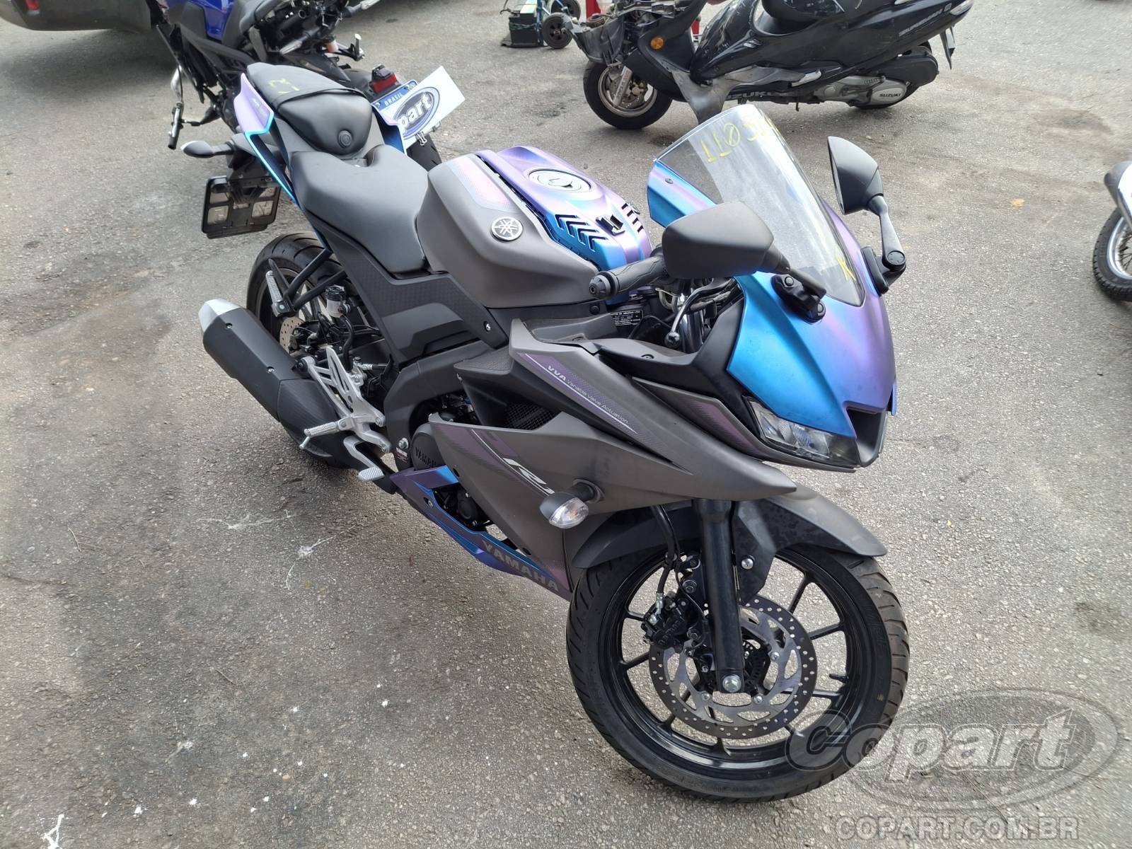 Yamaha YZF R15 2025