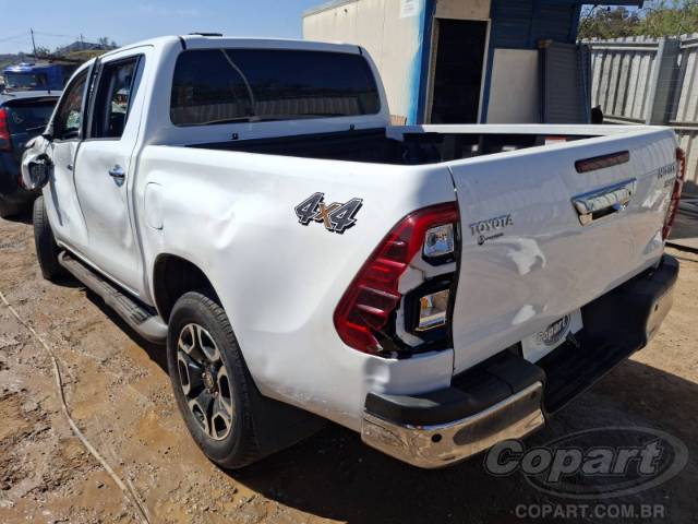 2026 TOYOTA HILUX CD 