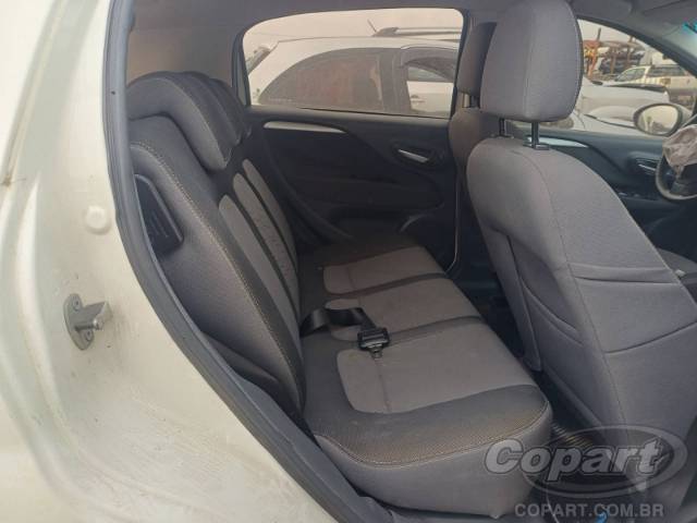 2016 FIAT PUNTO 