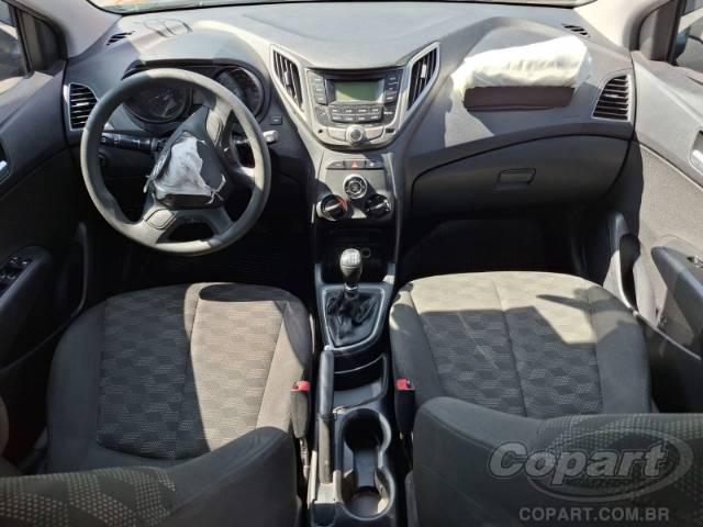 2017 HYUNDAI HB20 