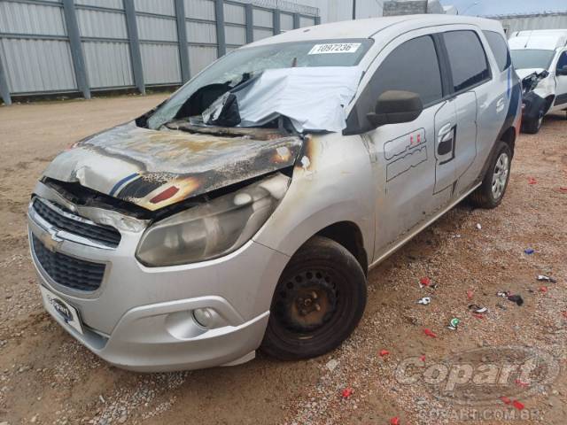 2015 CHEVROLET SPIN 