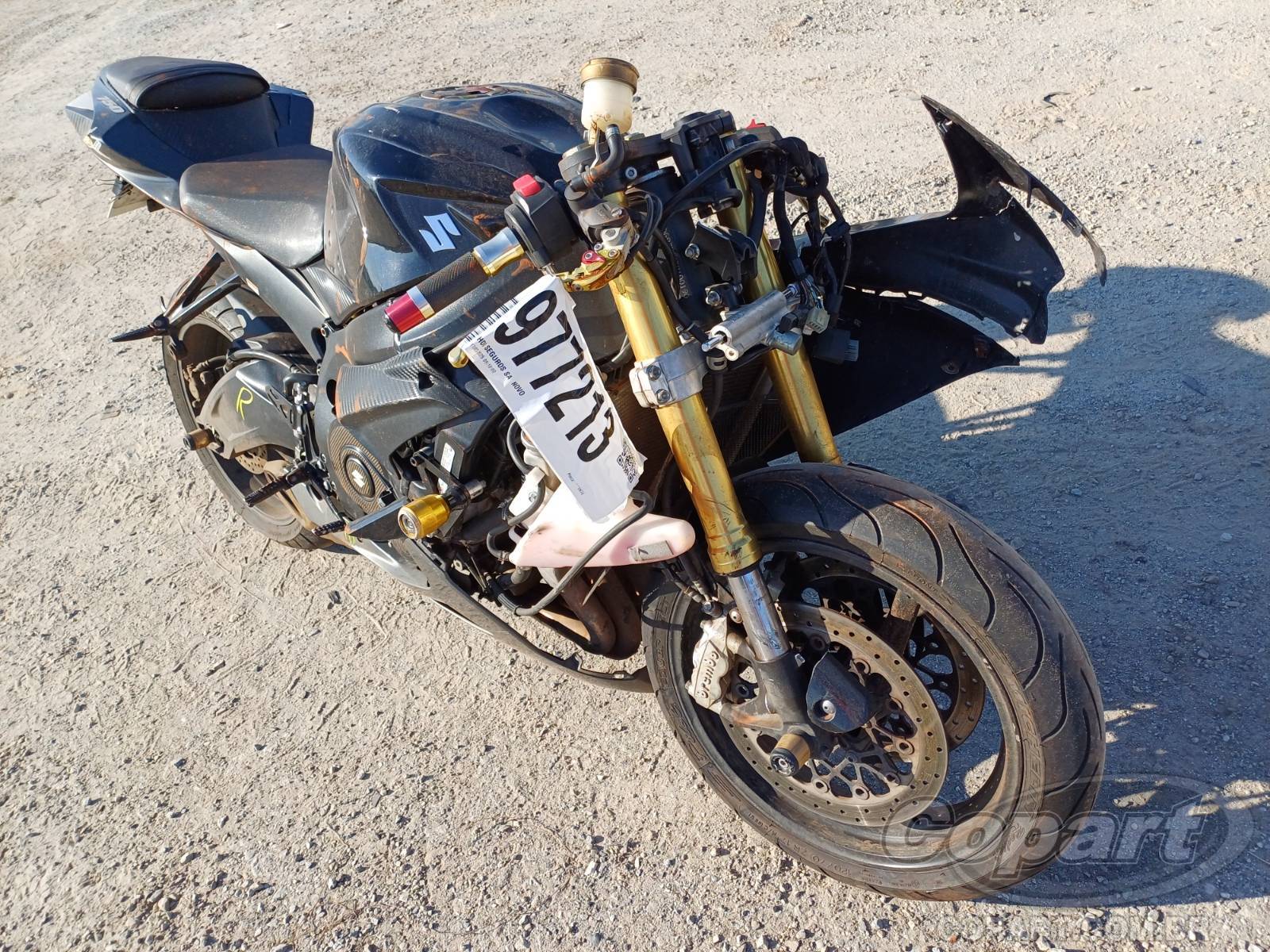 Veículo SUZUKI GSX-R Suzuki GSX-R 750 2015 Pequena Monta 2015 em leilão