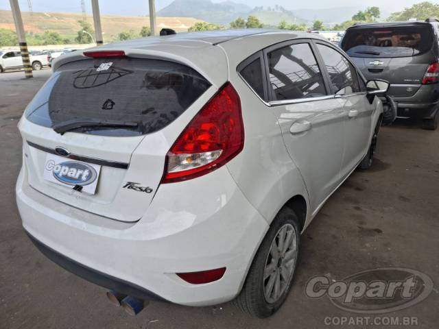2013 FORD FIESTA 