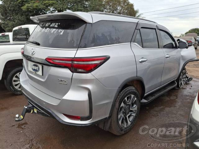 2025 TOYOTA SW4 