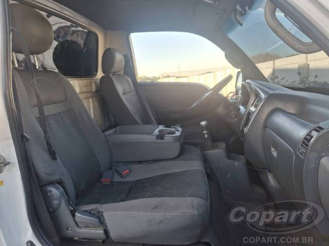 2014 KIA BONGO 
