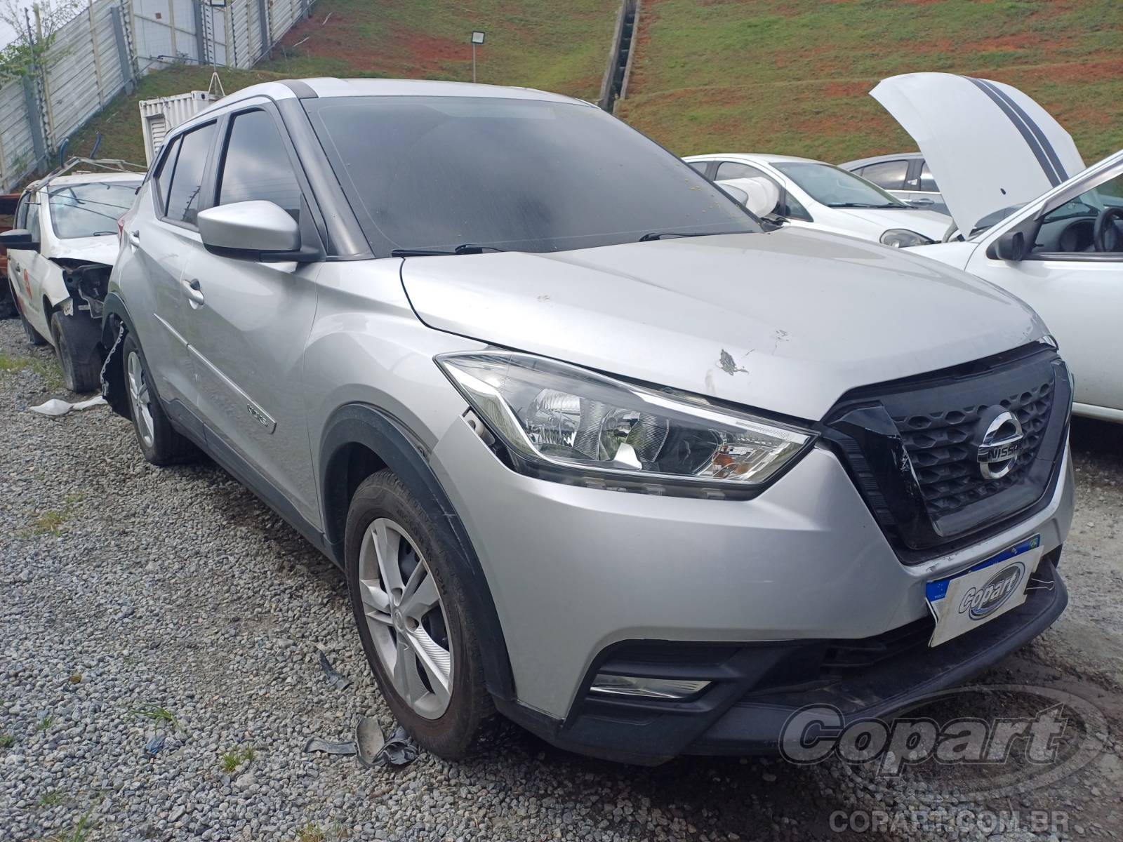 Veículo Nissan Kicks Nissan Kicks Active CVT 1.6 16V 2021 Médio Dano 2021 em leilão